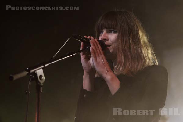 MELODY'S ECHO CHAMBER - 2015-09-19 - ANGERS - Le Chabada - Melody Prochet